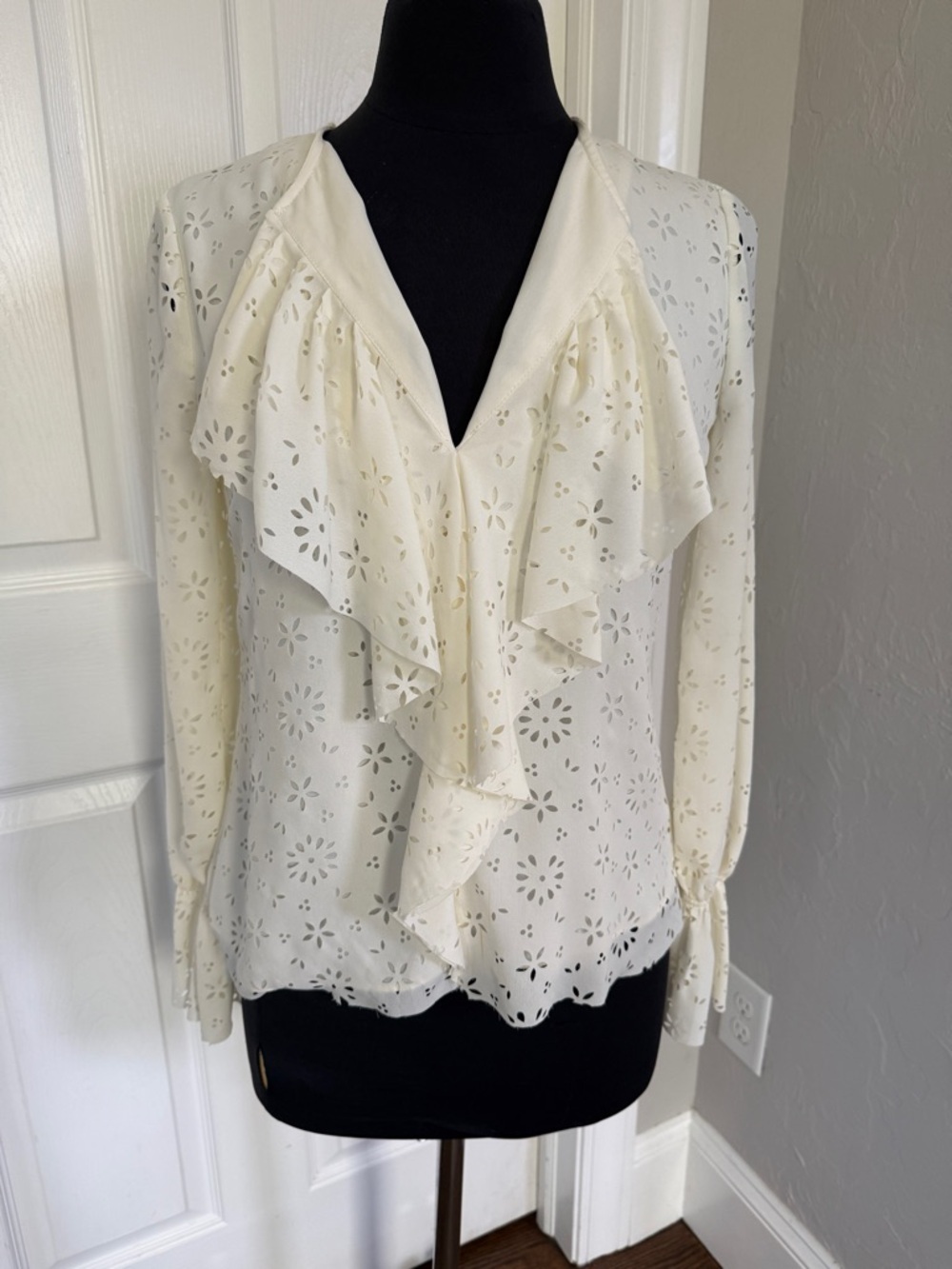 Bailey 44 Cream Eyelet Ruffle Blouse | Romantic Sheer Floral Top Size Small - Picture 4 of 5